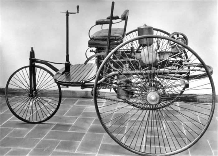 The first car by Karl Benz 1886 first car